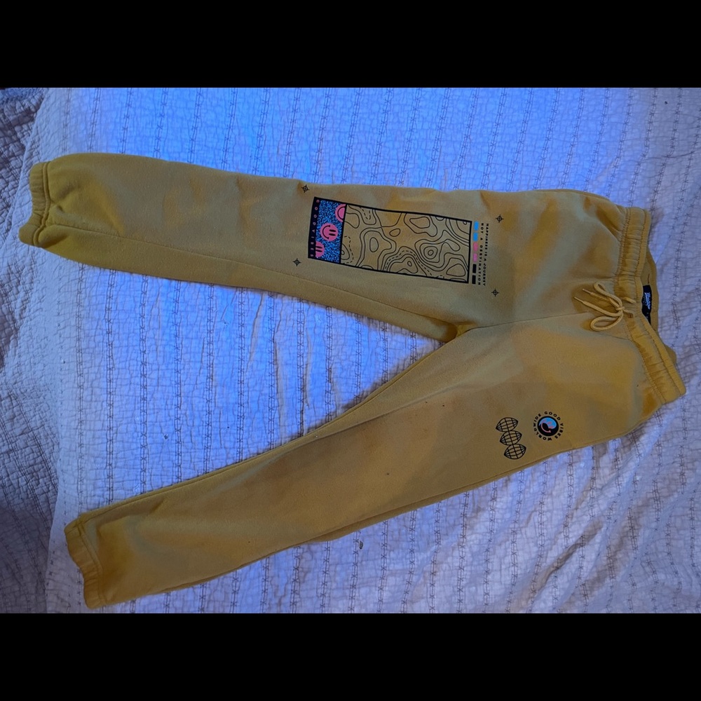 Brooklyn Cloth Graphic Joggers/ NWOT